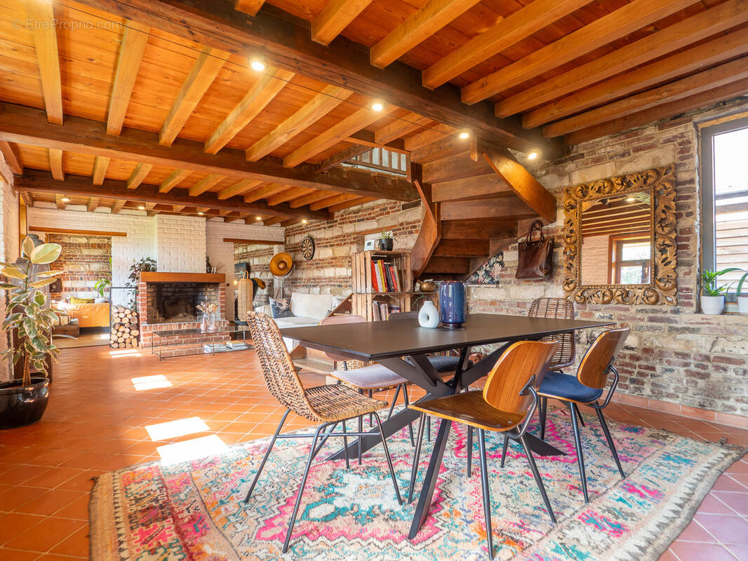 Maison à SAINGHIN-EN-MELANTOIS