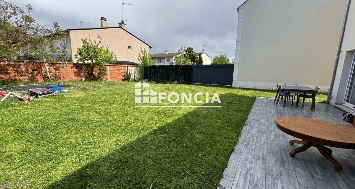 Maison à FRANCONVILLE