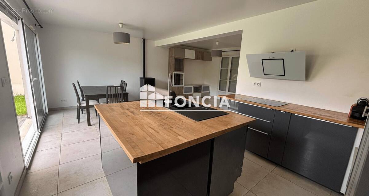 Maison à FRANCONVILLE