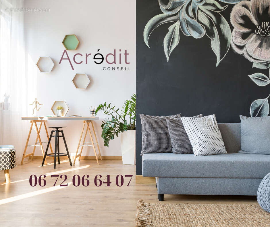 Appartement à SAINT-CLEMENT-DE-RIVIERE