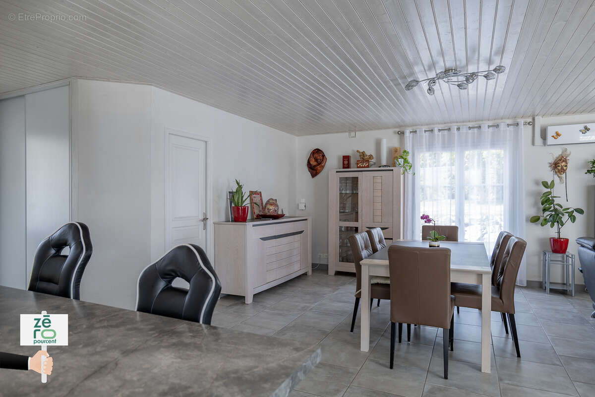 Maison à LE CHAMP-SAINT-PERE