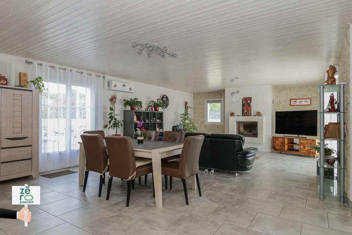 Maison à LE CHAMP-SAINT-PERE