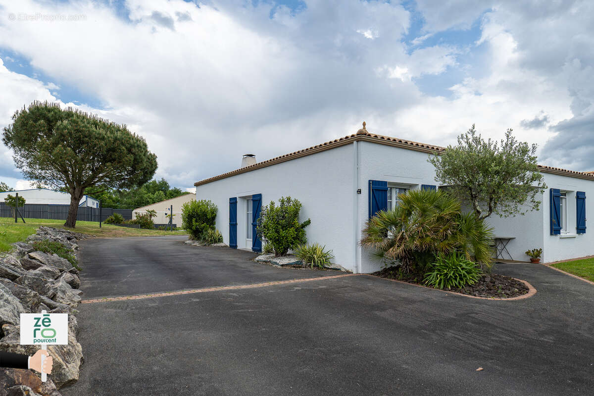 Maison à LE CHAMP-SAINT-PERE