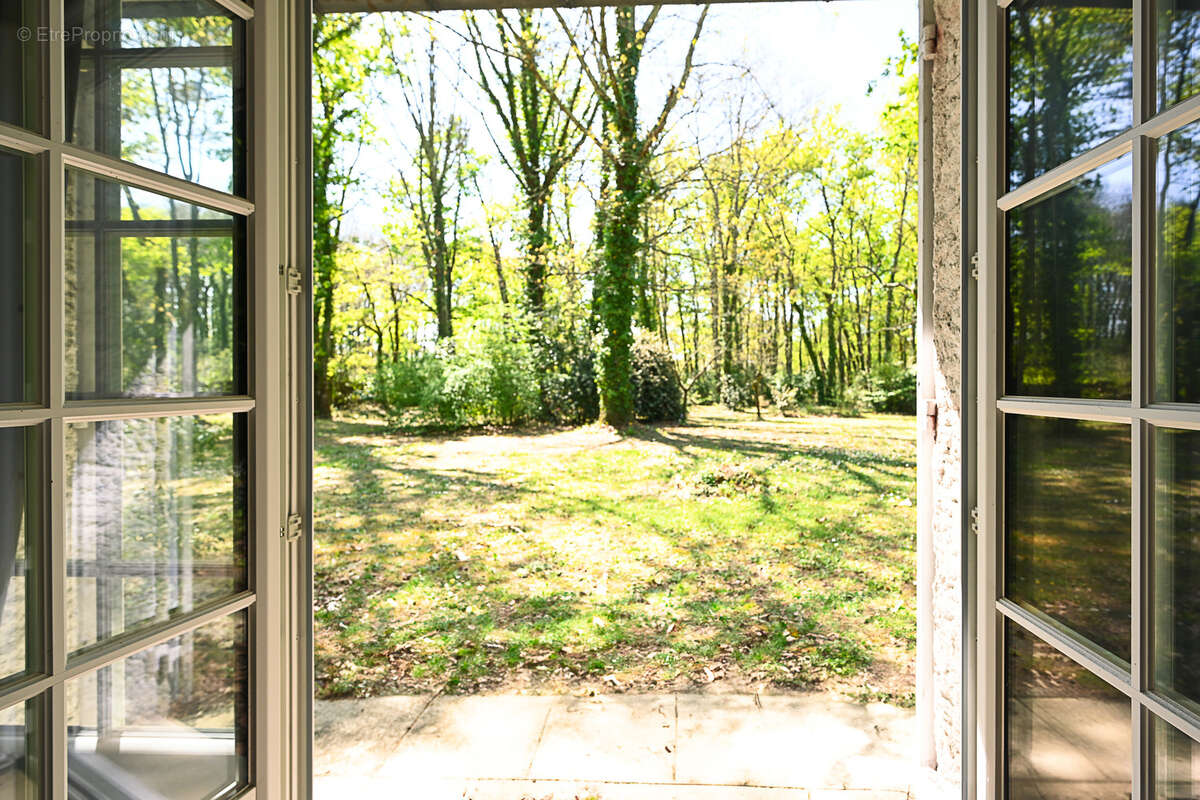 Maison à BLANQUEFORT