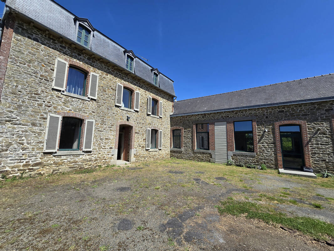 Maison à LA GUERCHE-DE-BRETAGNE