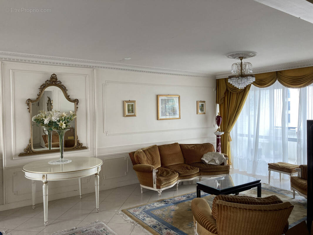 Appartement à SARCELLES