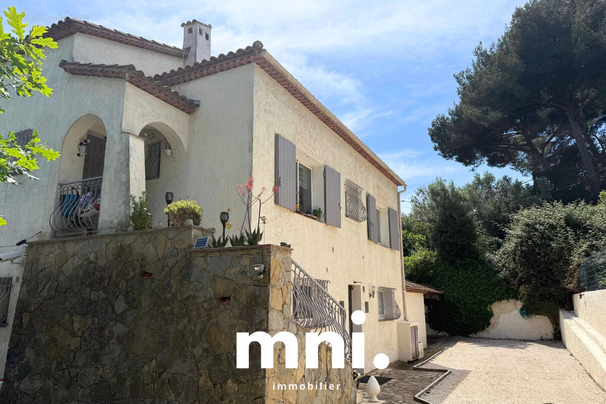 Maison à LA SEYNE-SUR-MER