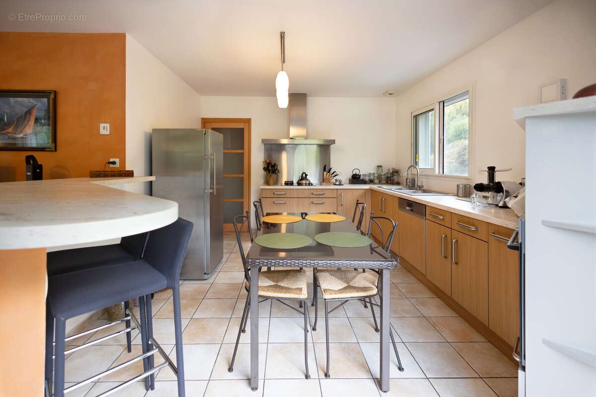 Maison à VAUX-EN-BUGEY