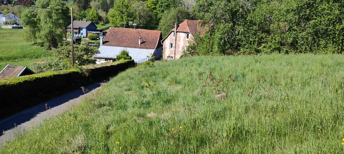 Terrain à SAULXURES
