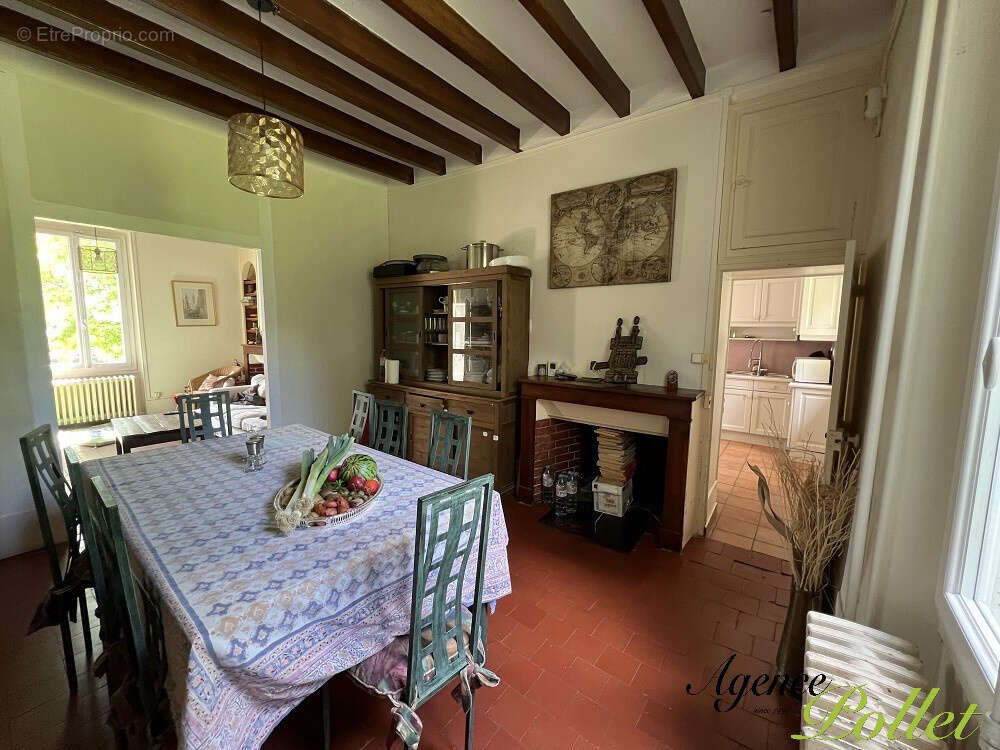 Maison à AUBIGNY-SUR-NERE