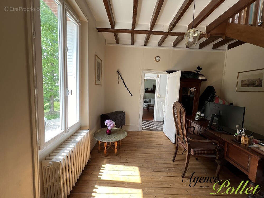 Maison à AUBIGNY-SUR-NERE