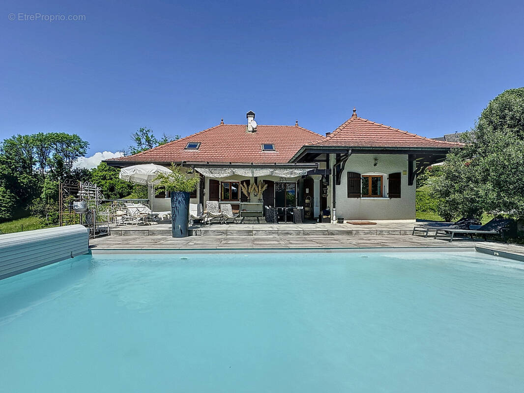 Maison à SAINT-EUSEBE