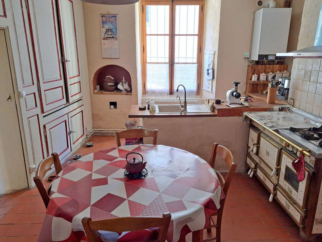 Maison à SAINT-CALAIS