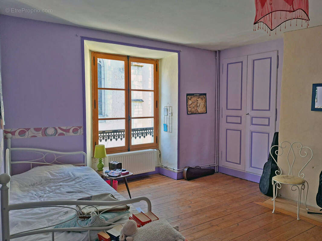 Maison à SAINT-CALAIS