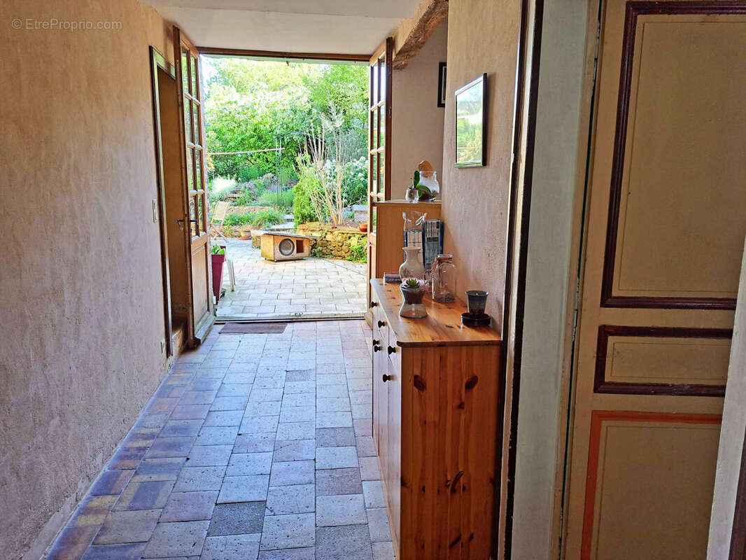 Maison à SAINT-CALAIS