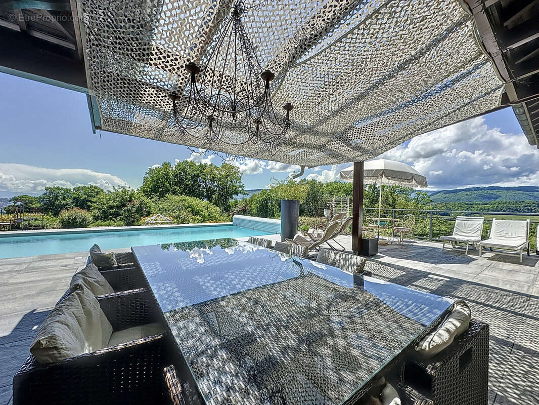 Maison à SAINT-EUSEBE