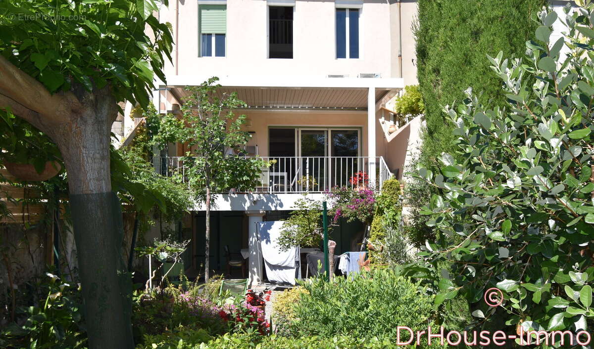 Maison à MARSEILLE-10E