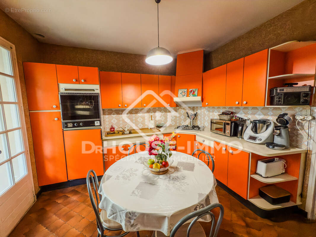 Maison à SAINT-ASTIER