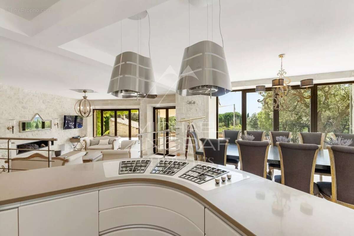 Maison à SAINT-REMY-DE-PROVENCE