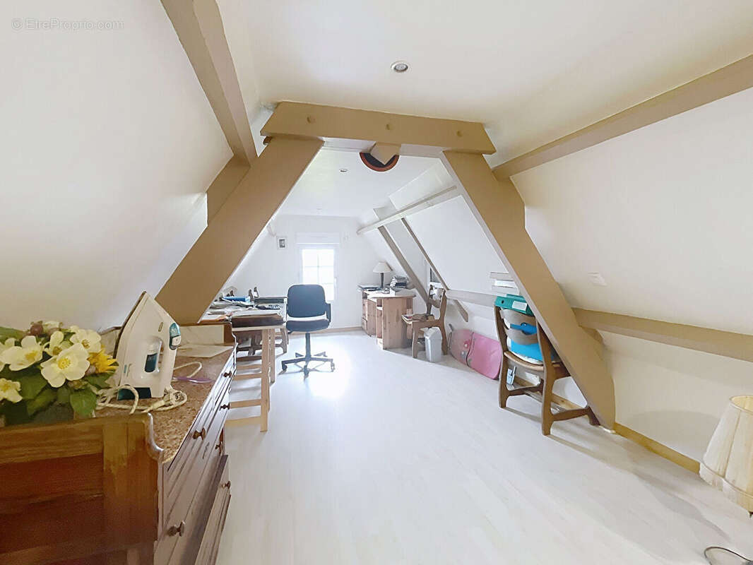 Maison à SAINT-GEORGES-DU-VIEVRE