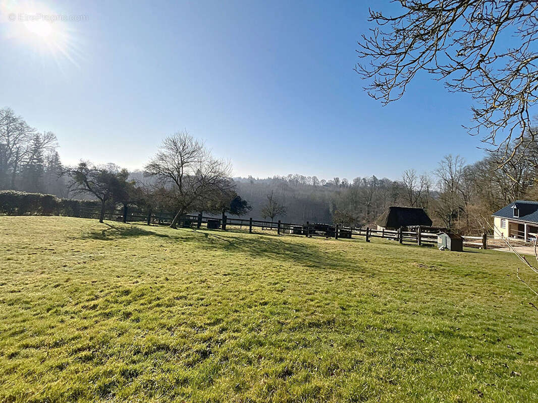 Maison à SAINT-GEORGES-DU-VIEVRE