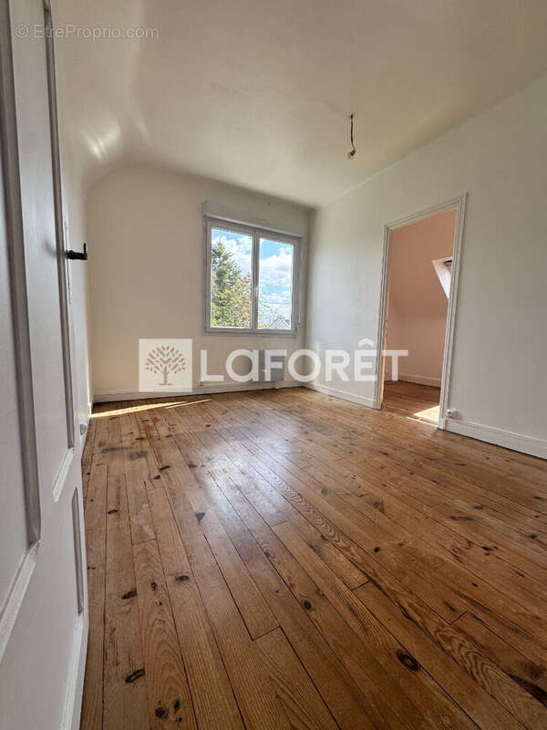 Maison à PLESTIN-LES-GREVES