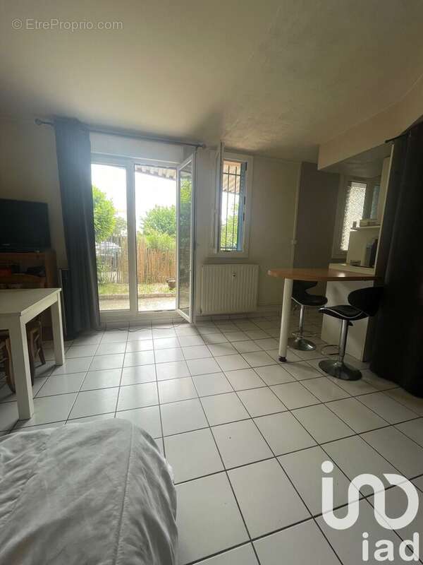 Photo 5 - Appartement à SORGUES