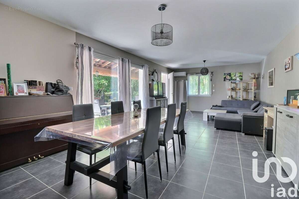 Photo 3 - Maison à LE THOR