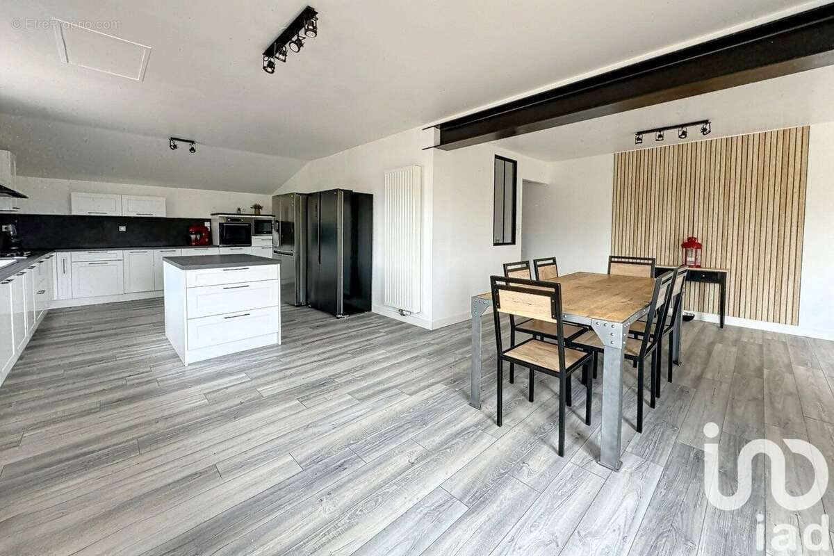 Photo 5 - Maison à ROM