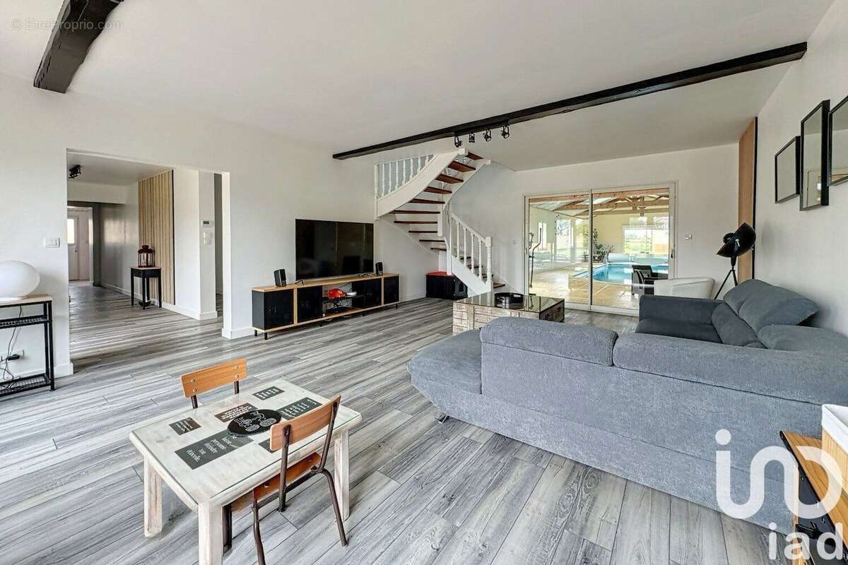 Photo 9 - Maison à ROM