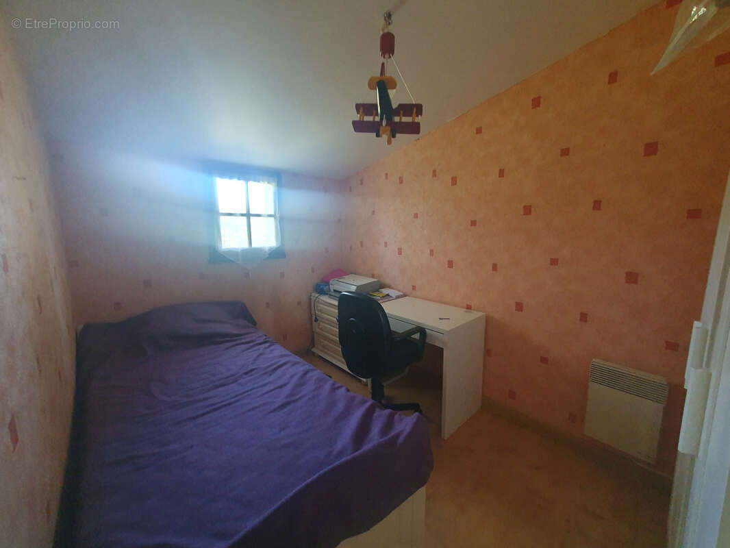 Maison à CORMEILLES