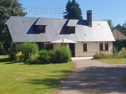 Maison à CORMEILLES