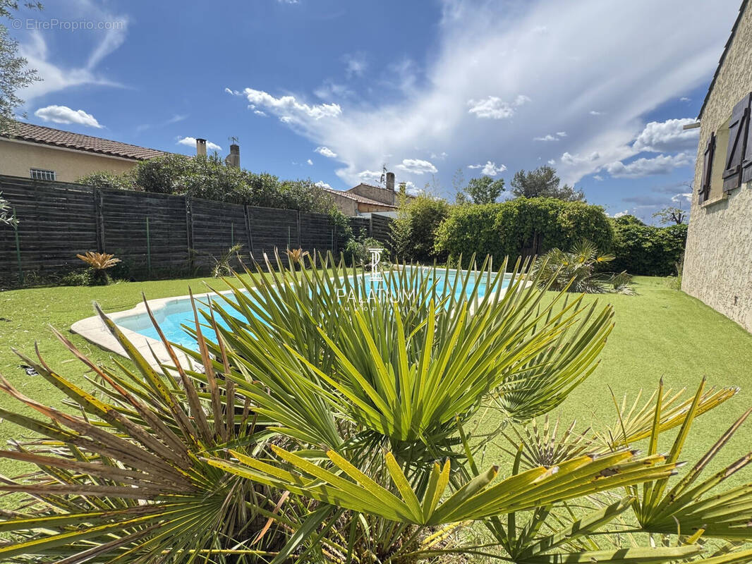 Maison à VINON-SUR-VERDON
