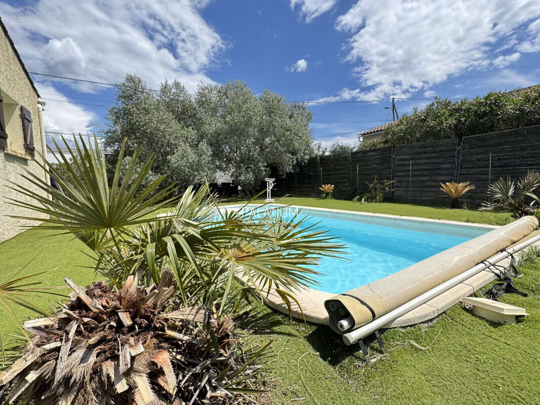 Maison à VINON-SUR-VERDON