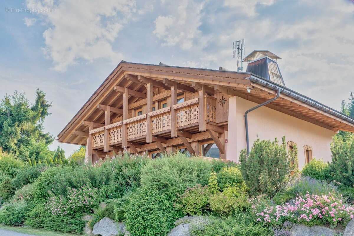 Chalet B - Maison à COMBLOUX