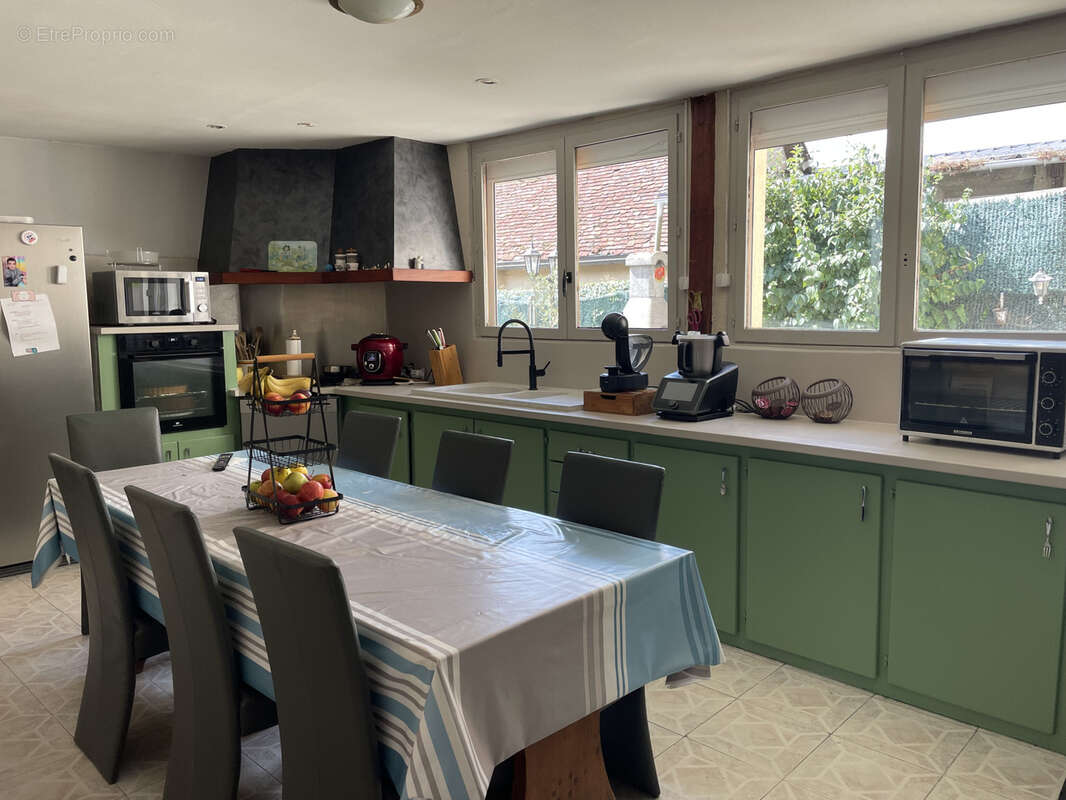 Maison à CHAMPROND-EN-GATINE