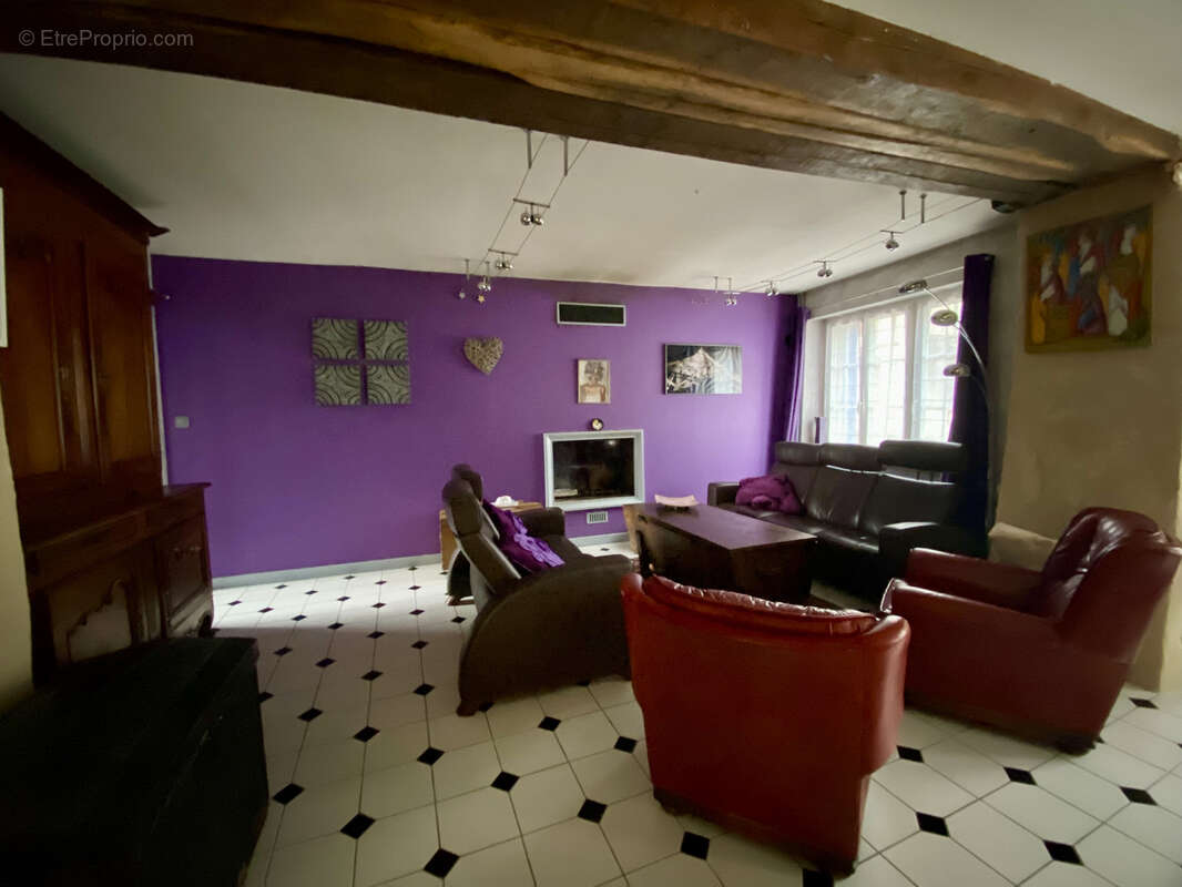 Maison à SAINT-ELIPH