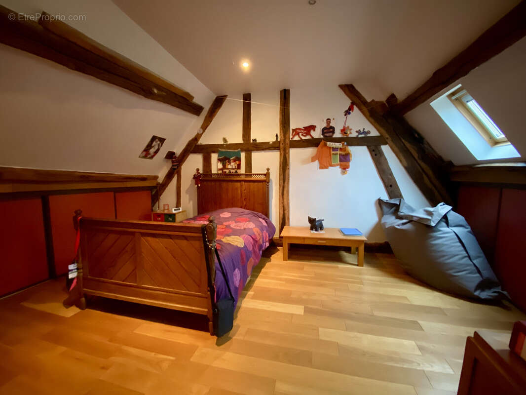 Maison à SAINT-ELIPH