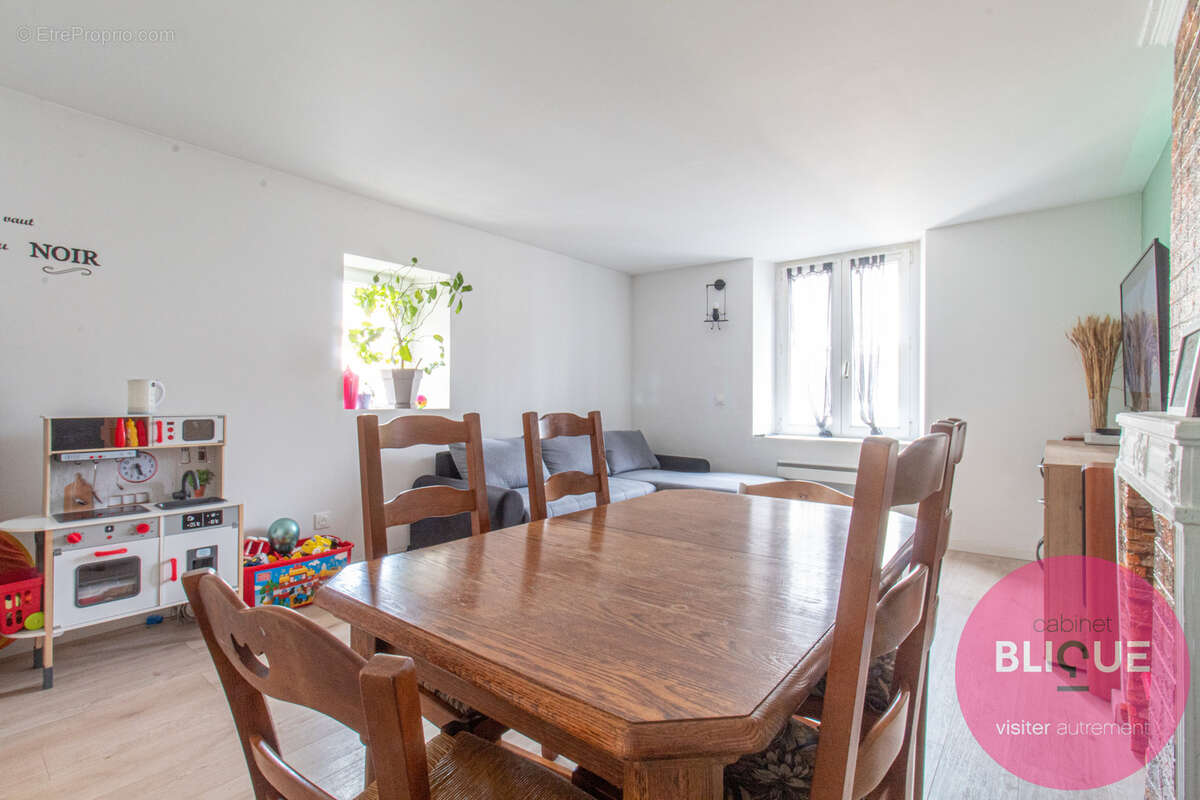 Appartement à PONT-SAINT-VINCENT