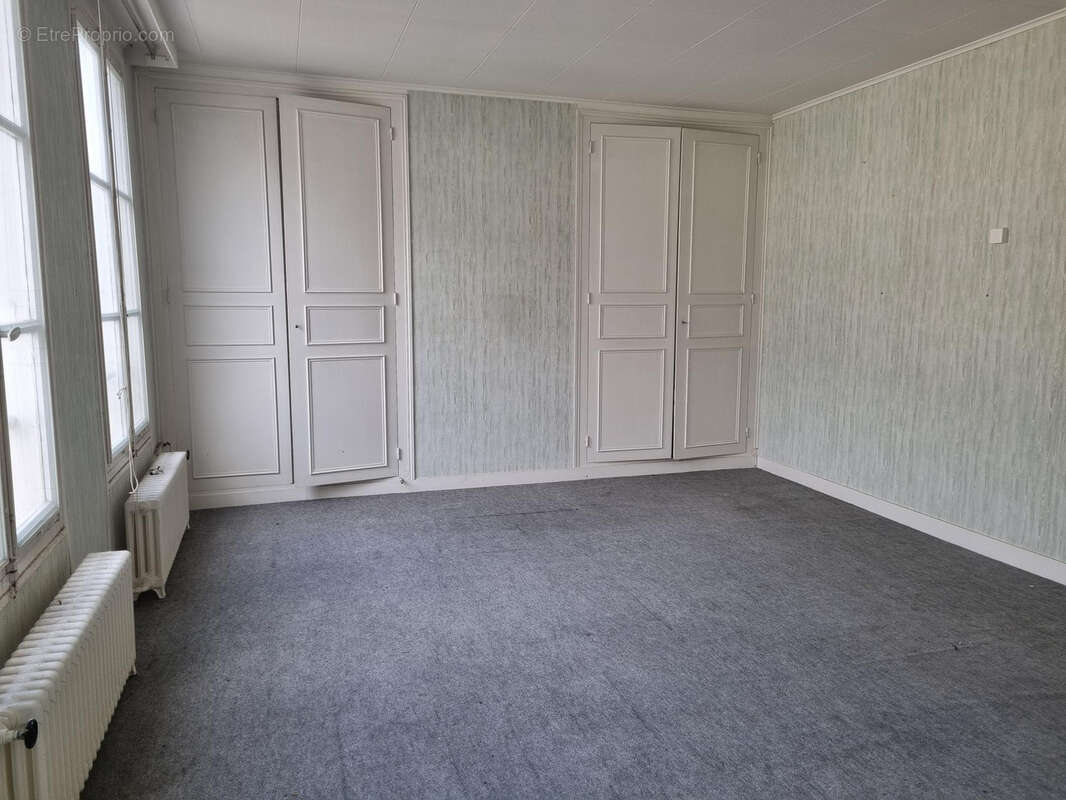 Appartement à ILLIERS-COMBRAY