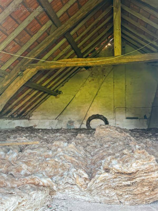 Maison à CHAUMONT-SUR-THARONNE