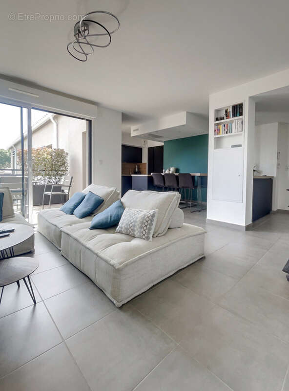 Appartement à OLLIOULES