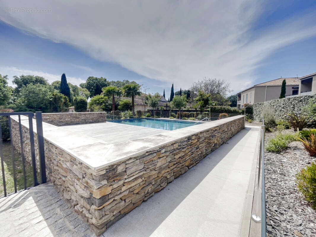 Appartement à OLLIOULES