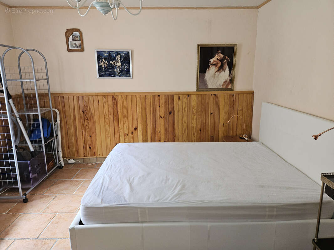 Maison à LUSSAC-LES-EGLISES