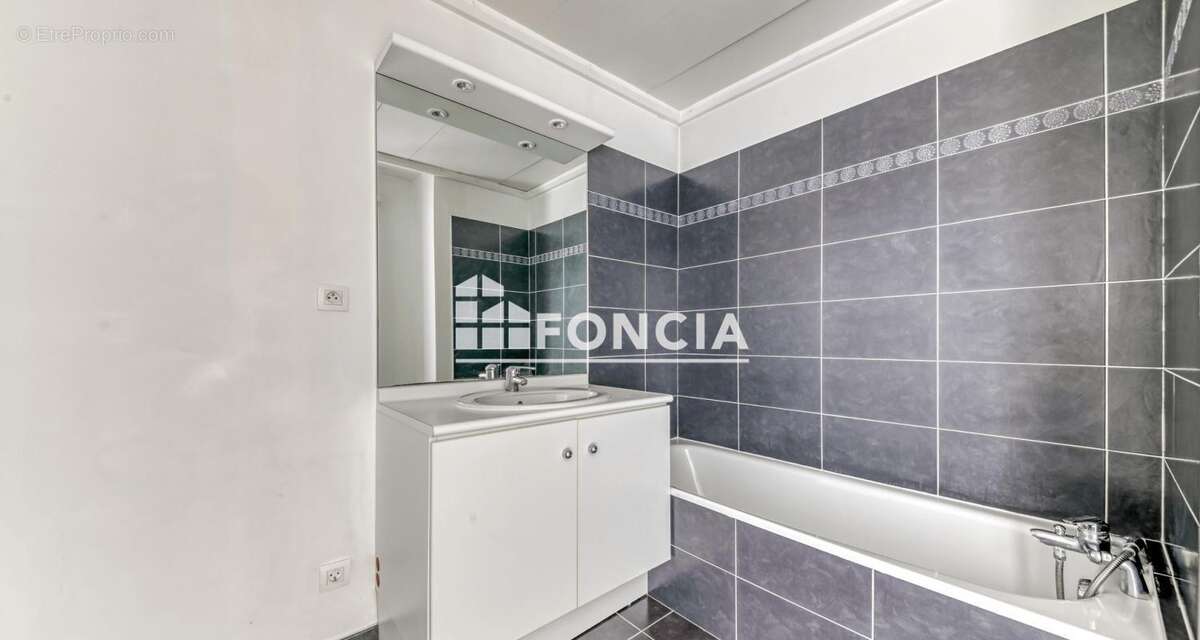 Appartement à LYON-7E