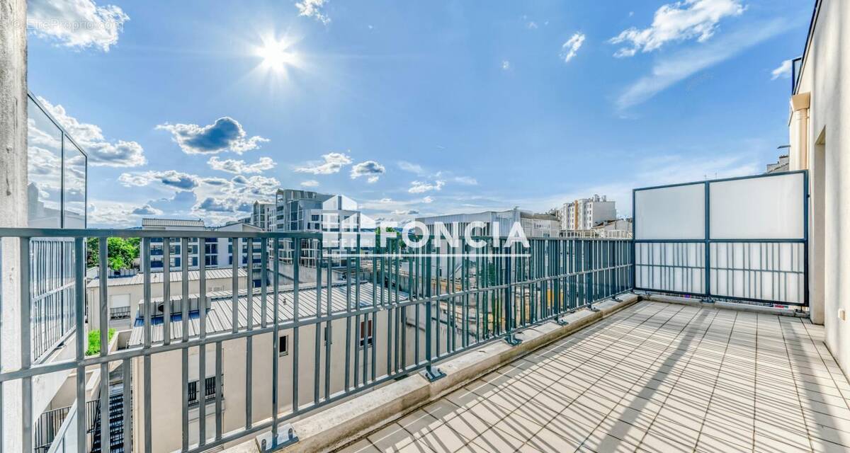 Appartement à LYON-7E