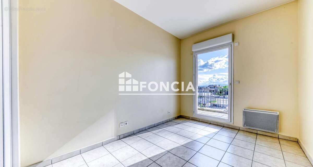 Appartement à LYON-7E