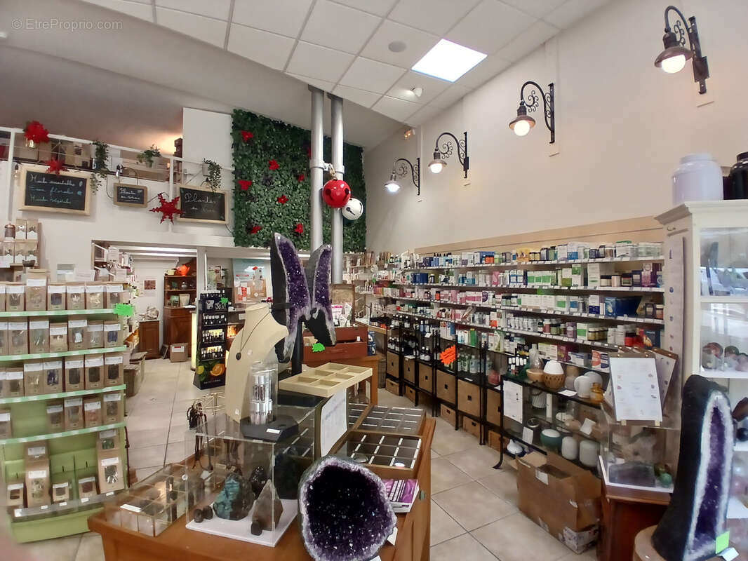 Commerce à GRENOBLE