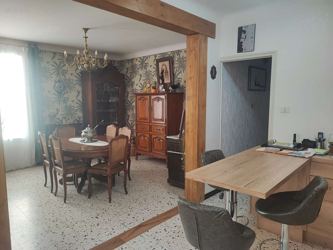 Maison à FERRALS-LES-CORBIERES