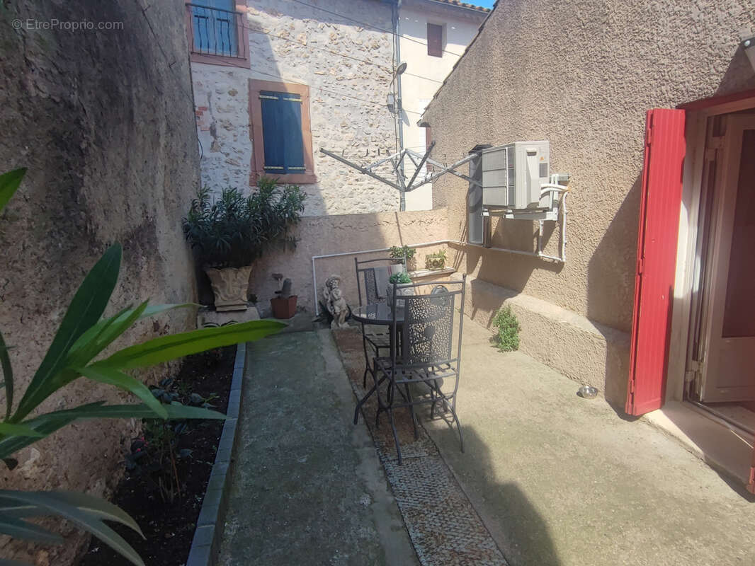 Maison à FERRALS-LES-CORBIERES